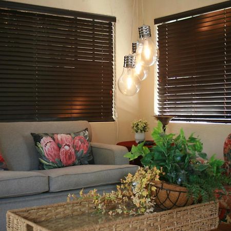 Douglas Villas Tzaneen Exterior photo