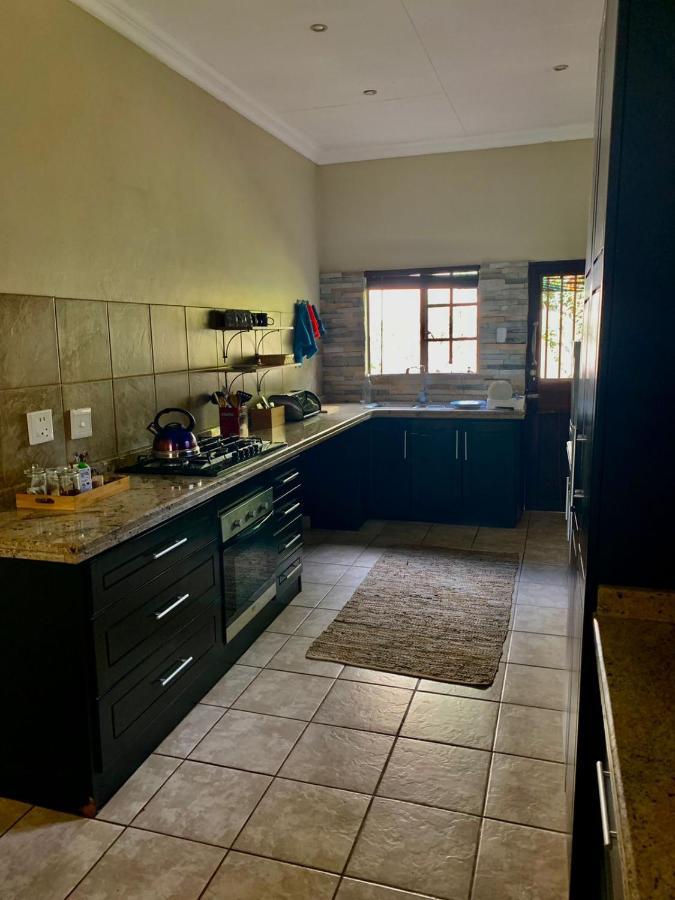 Douglas Villas Tzaneen Exterior photo