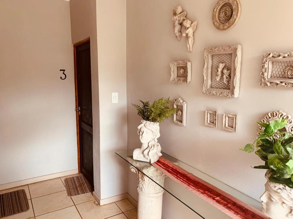 Douglas Villas Tzaneen Exterior photo