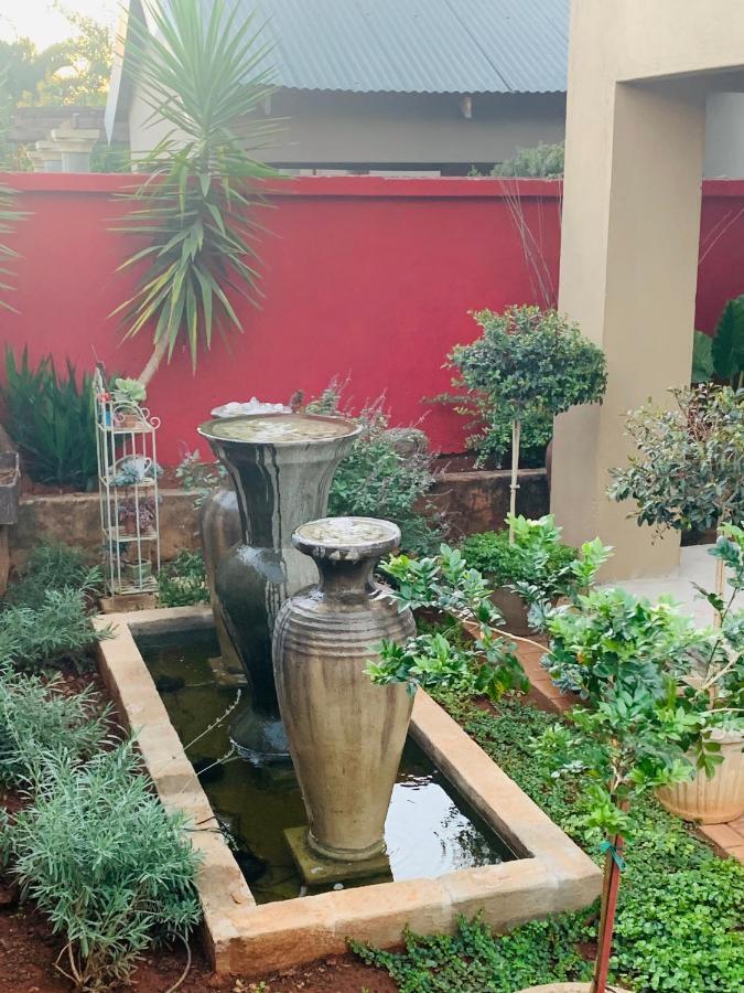 Douglas Villas Tzaneen Exterior photo